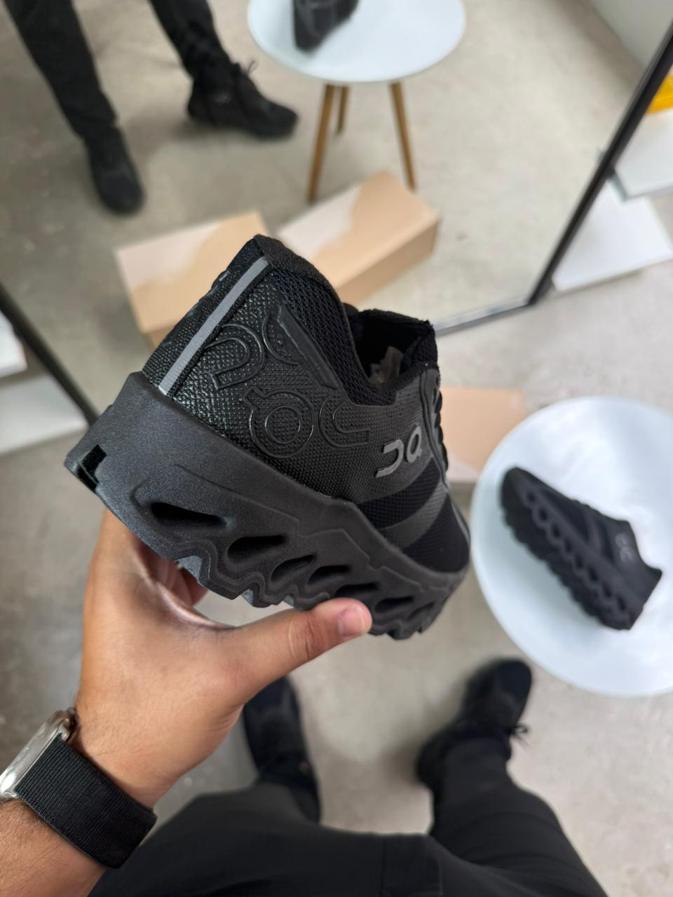 Tênis Unissex On Cloud Premium