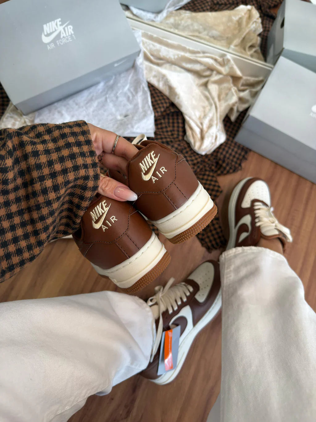 Tênis Feminino Nike Air Force 1 Cacau Premium