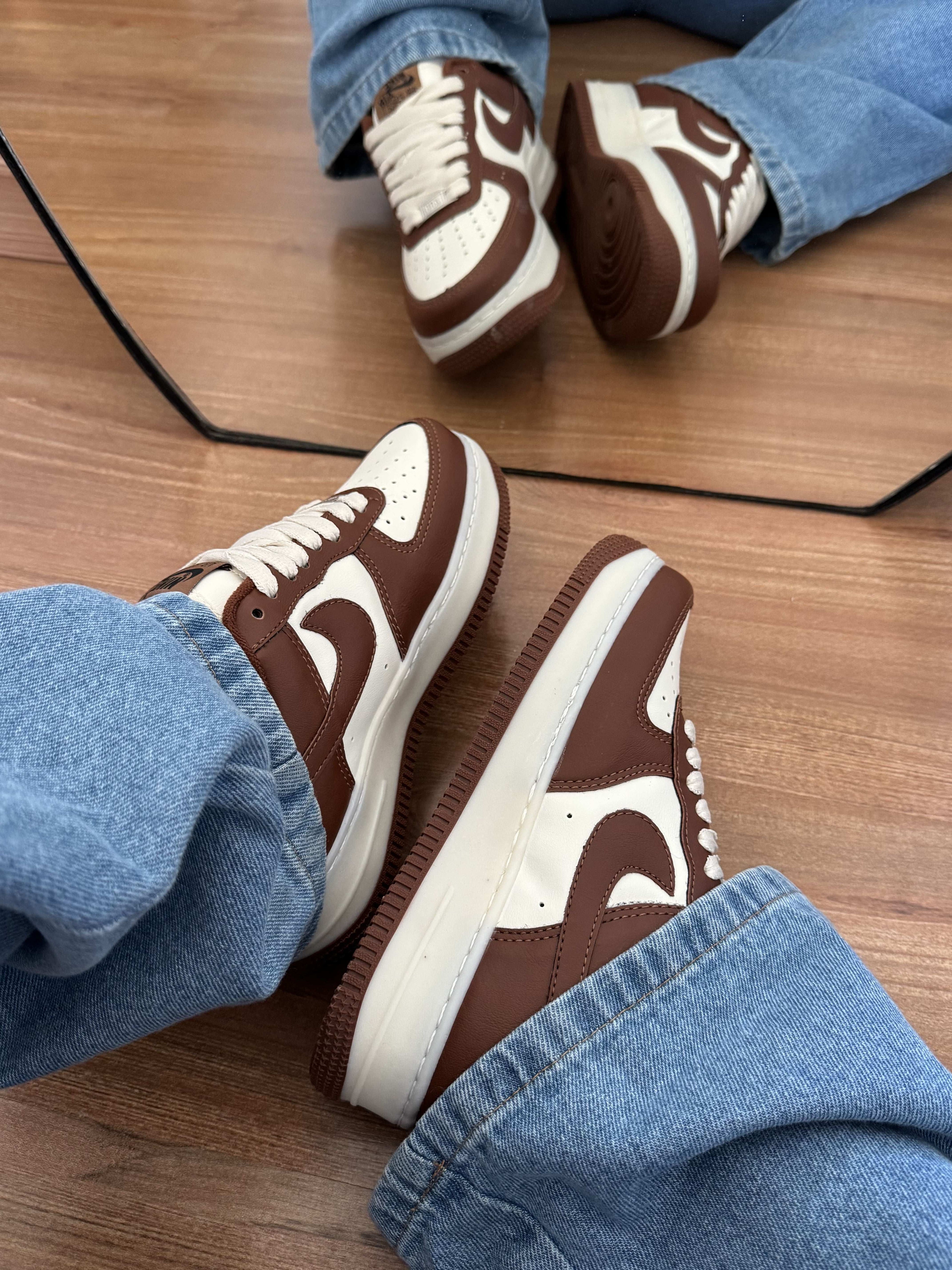 Tênis Air Force Marrom Feminino Cano Baixo