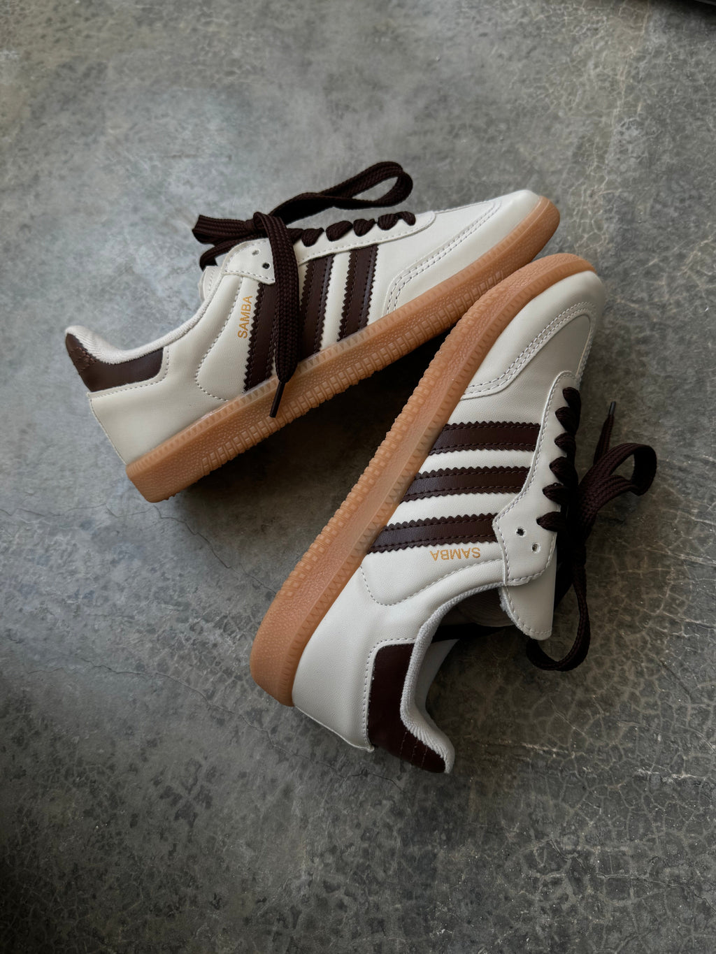 Tênis Adidas Samba Off Marrom Sintetico