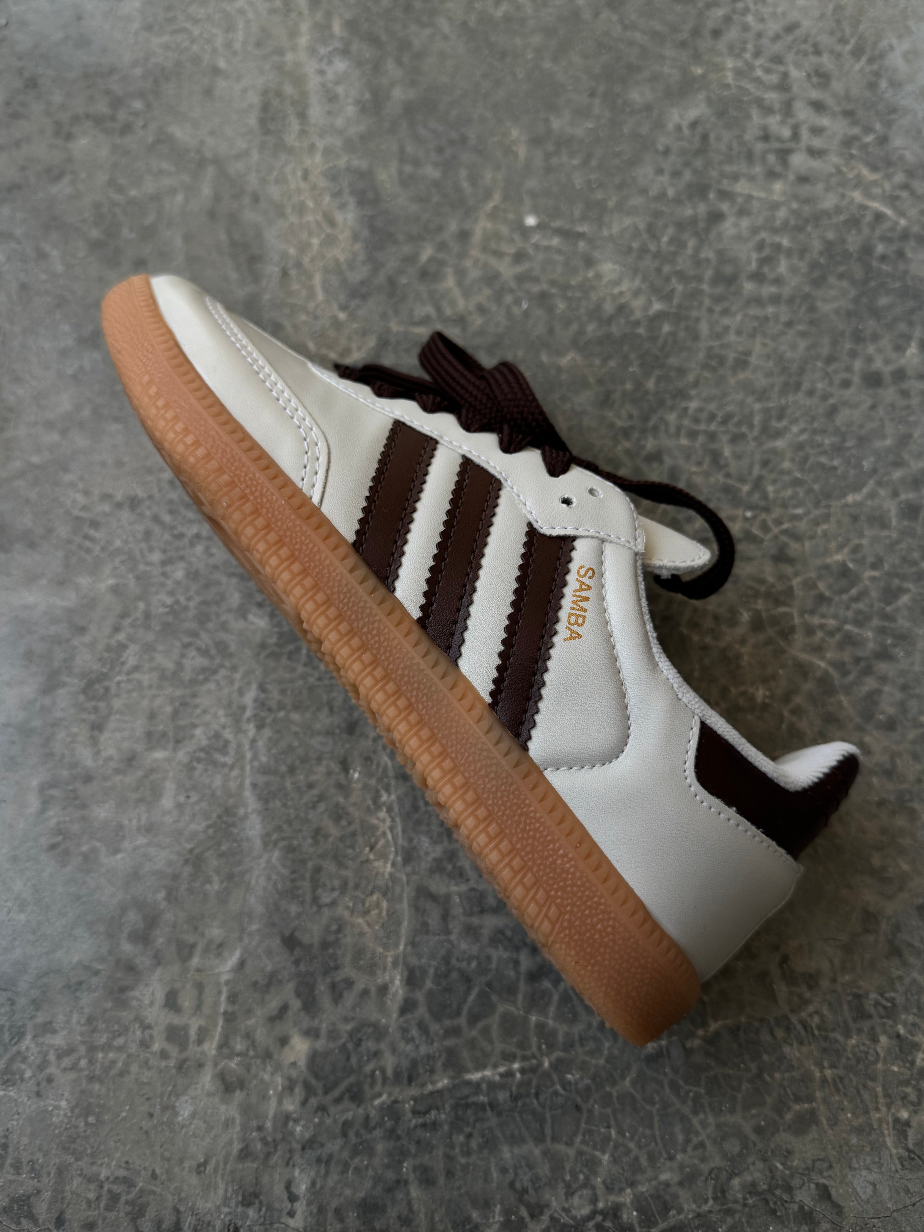 Tênis Adidas Samba Off Marrom Sintetico