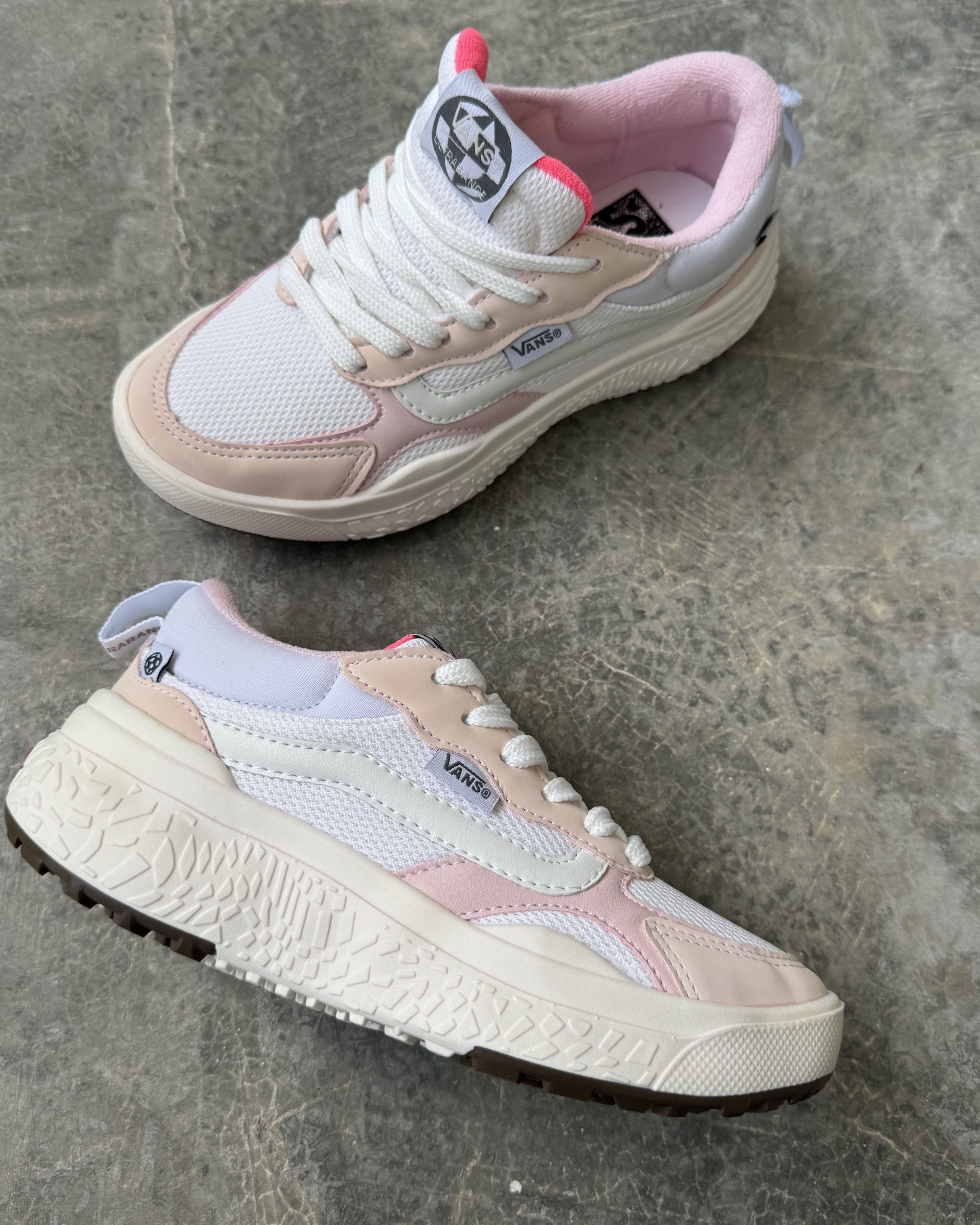 Tênis Vans Ultrarange