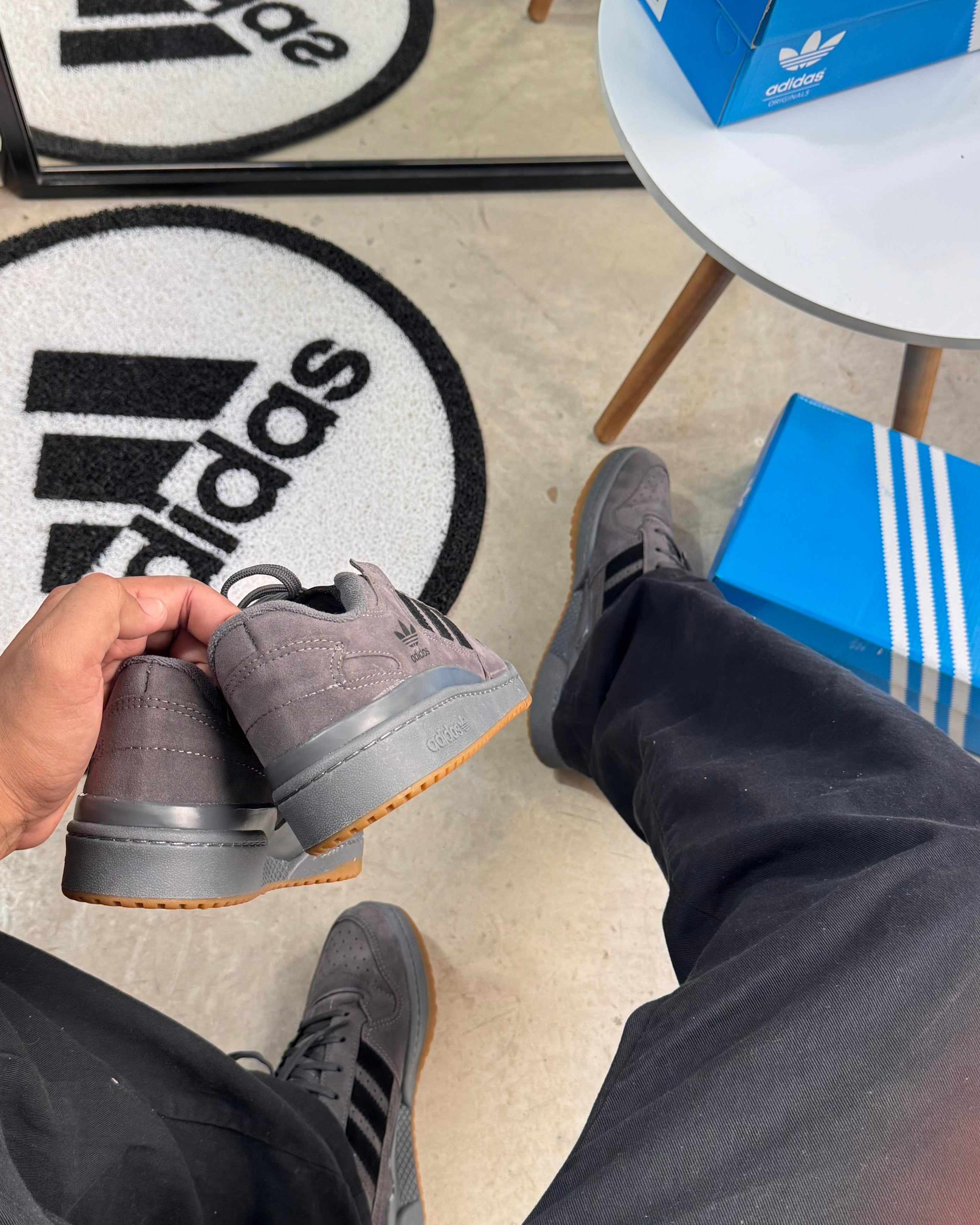 Tênis Masculino Adidas Fórum V2 Premium