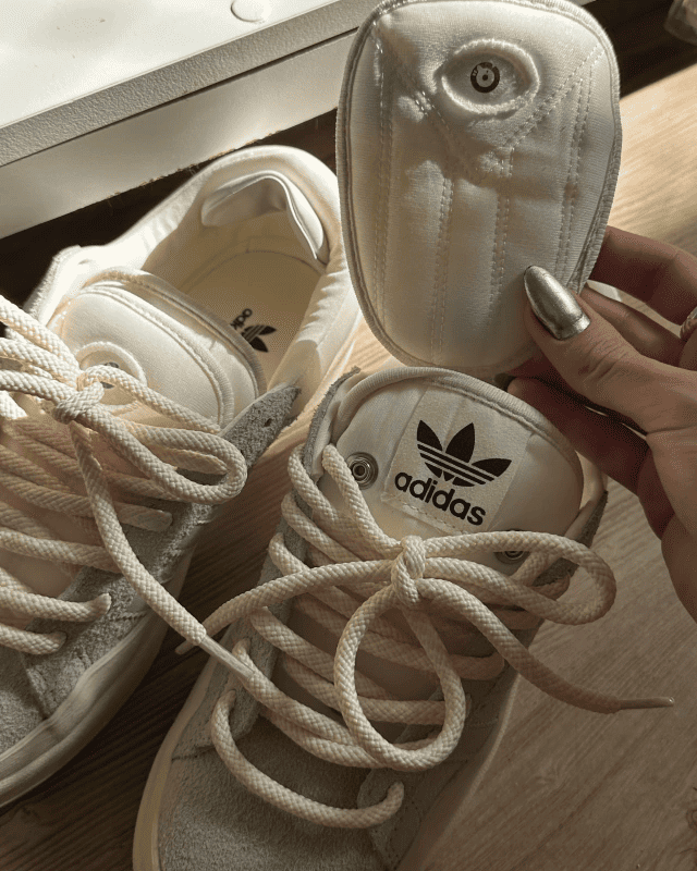 Tênis Adidas Campus Bad Bunny Bege Feminino