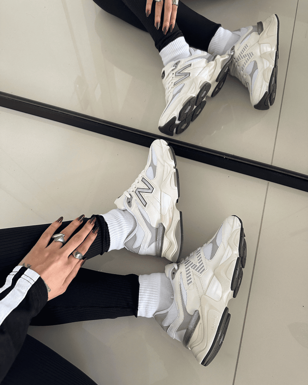 Tênis New Balance 9060 Branco Feminino Casual