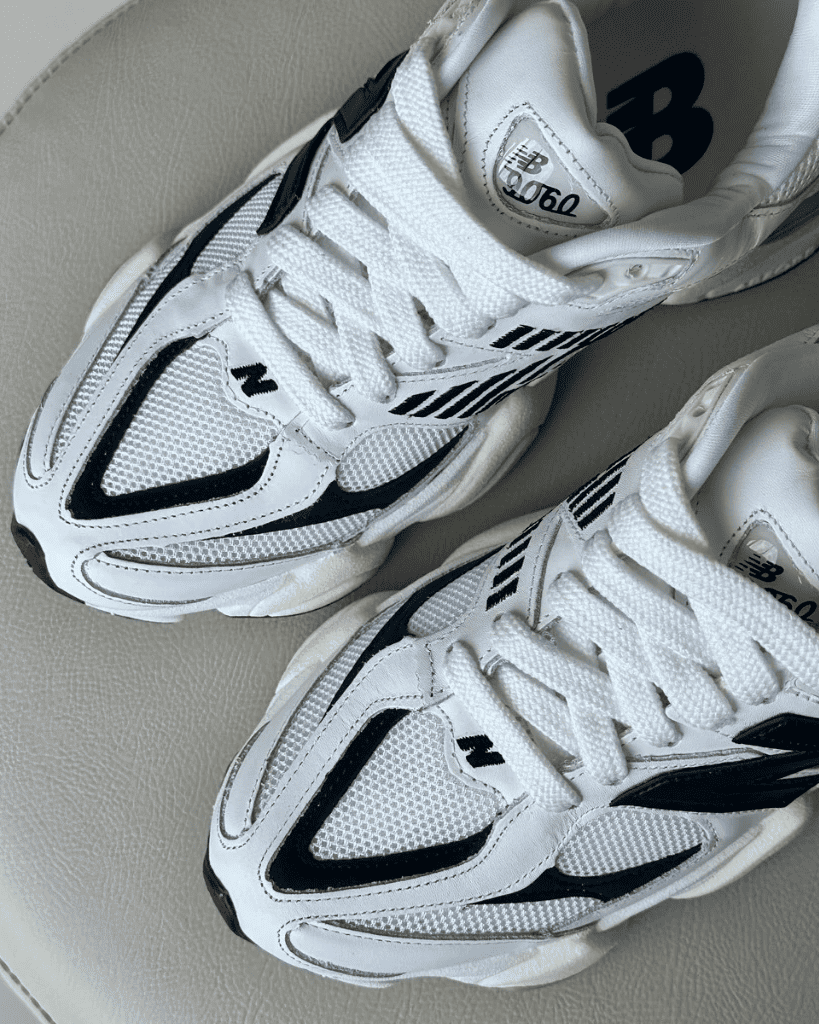 Tênis New Balance 9060 Branco Preto Feminino