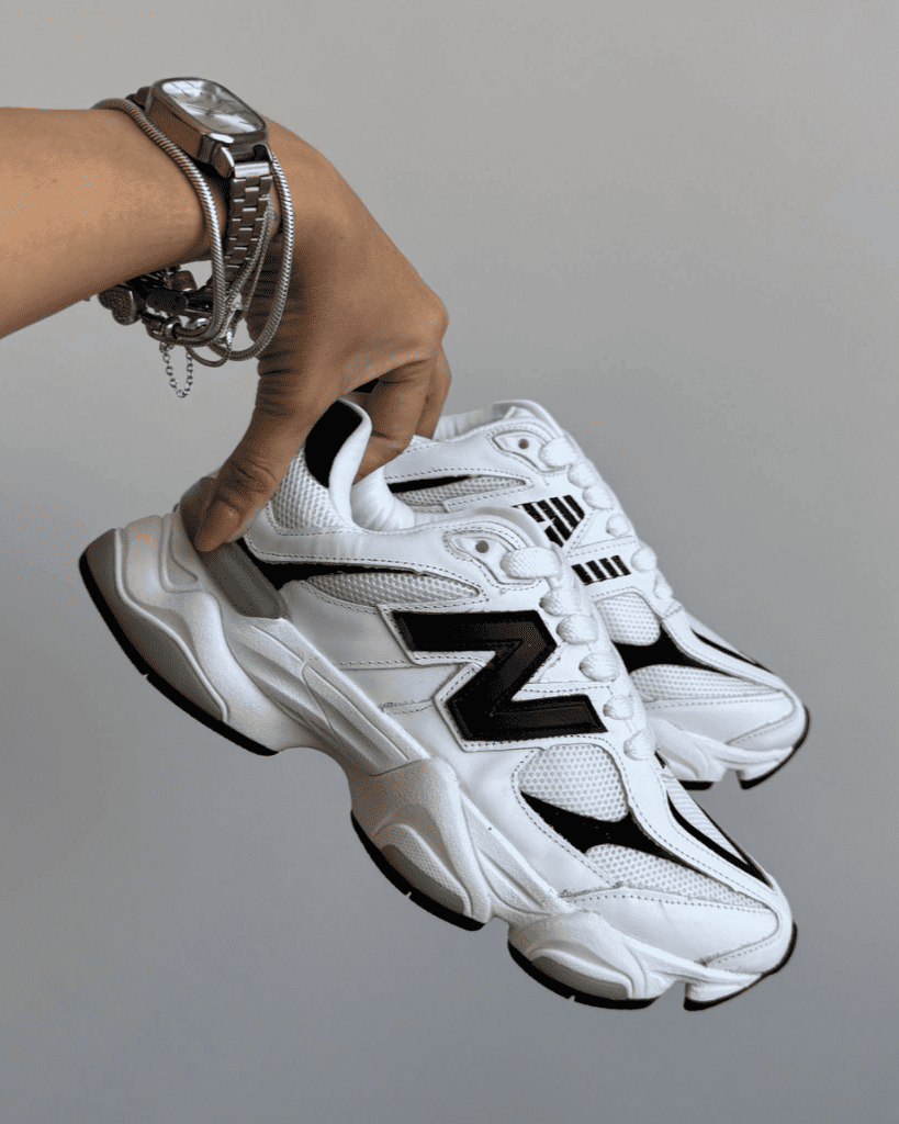 Tênis New Balance 9060 Branco Preto Feminino