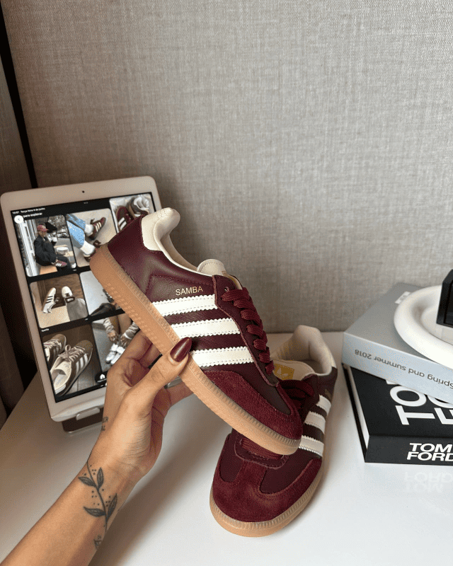 Tênis Adidas Samba OG Vinho Feminino Casual